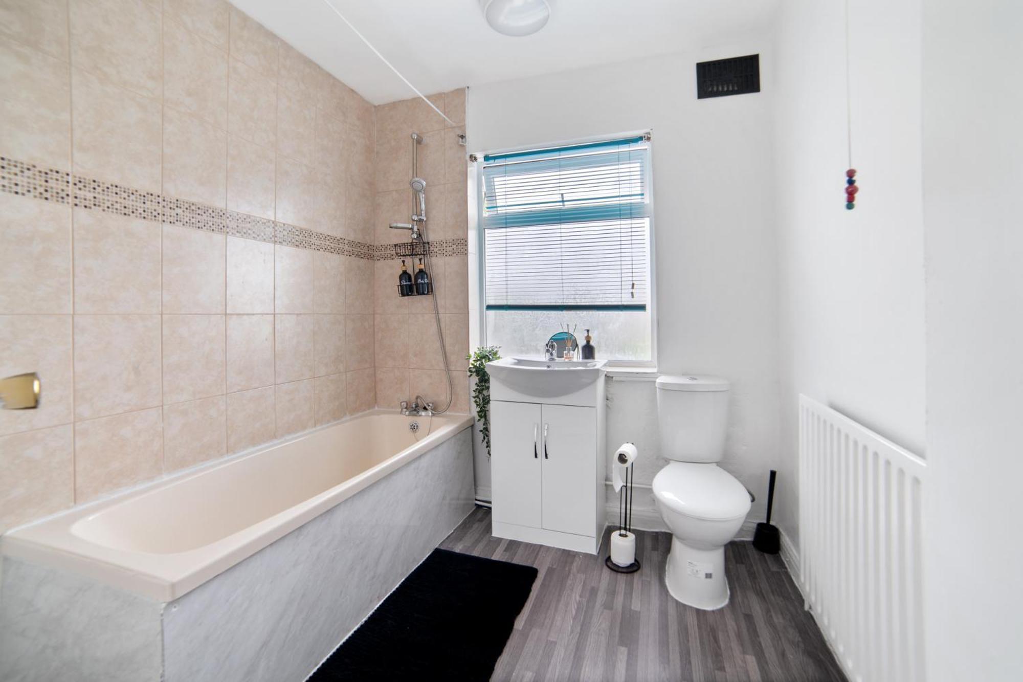 Exclusive Deals L Last-Minute Reserve L Townhouse With Sleeps 6 L Braunstone Town , Leicester L By Zen Nights Short Lets & Serviced Accommodations Экстерьер фото